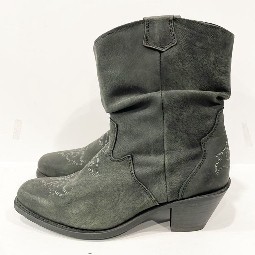 Women's Gray Heeled Boots